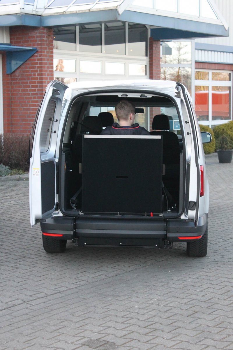 Caddy Mit Schoon Heckausschnitt 5