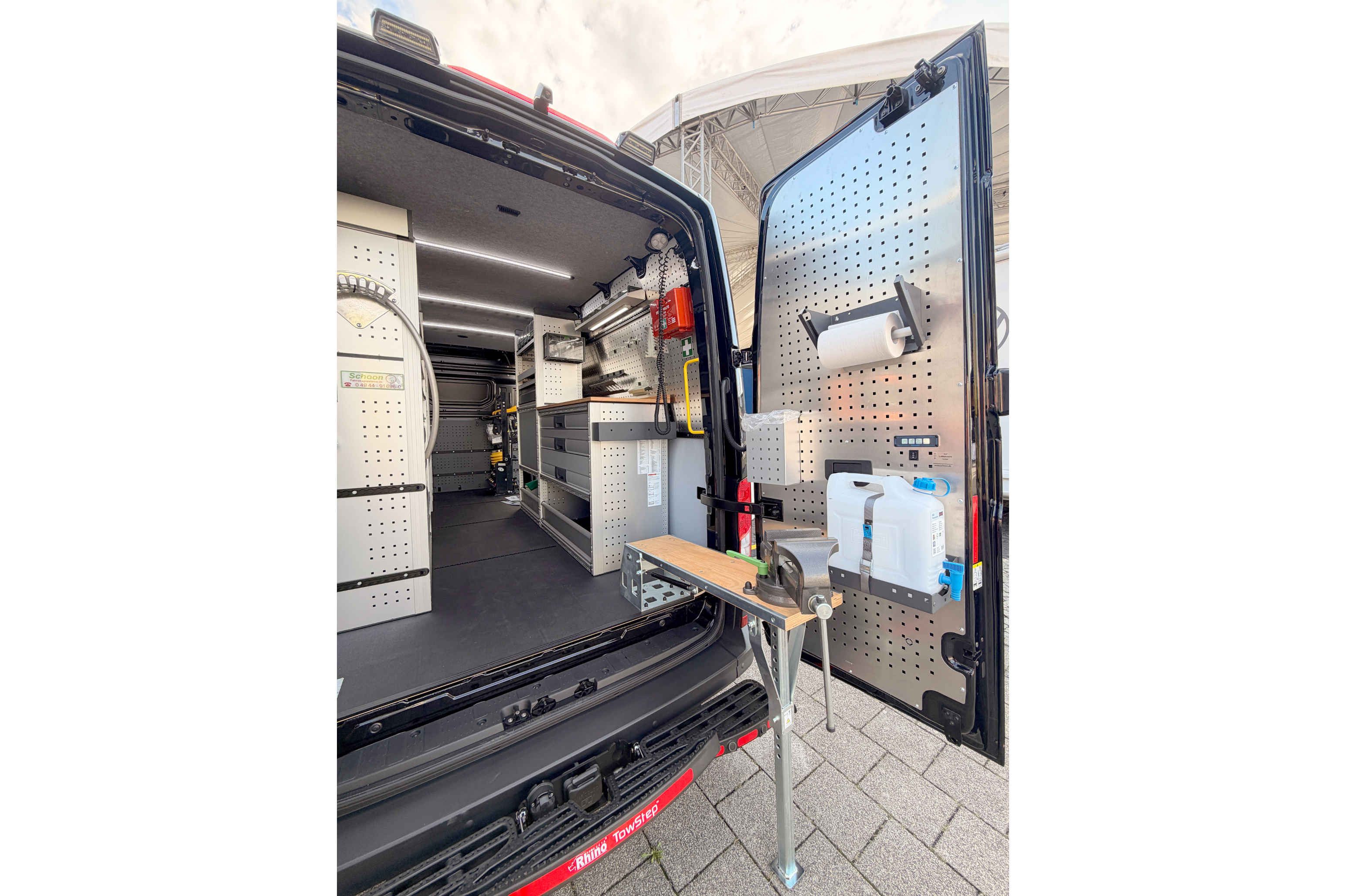 Crafter KaWa mit Schoon Ausbau VWN Freigelände S51 (2)