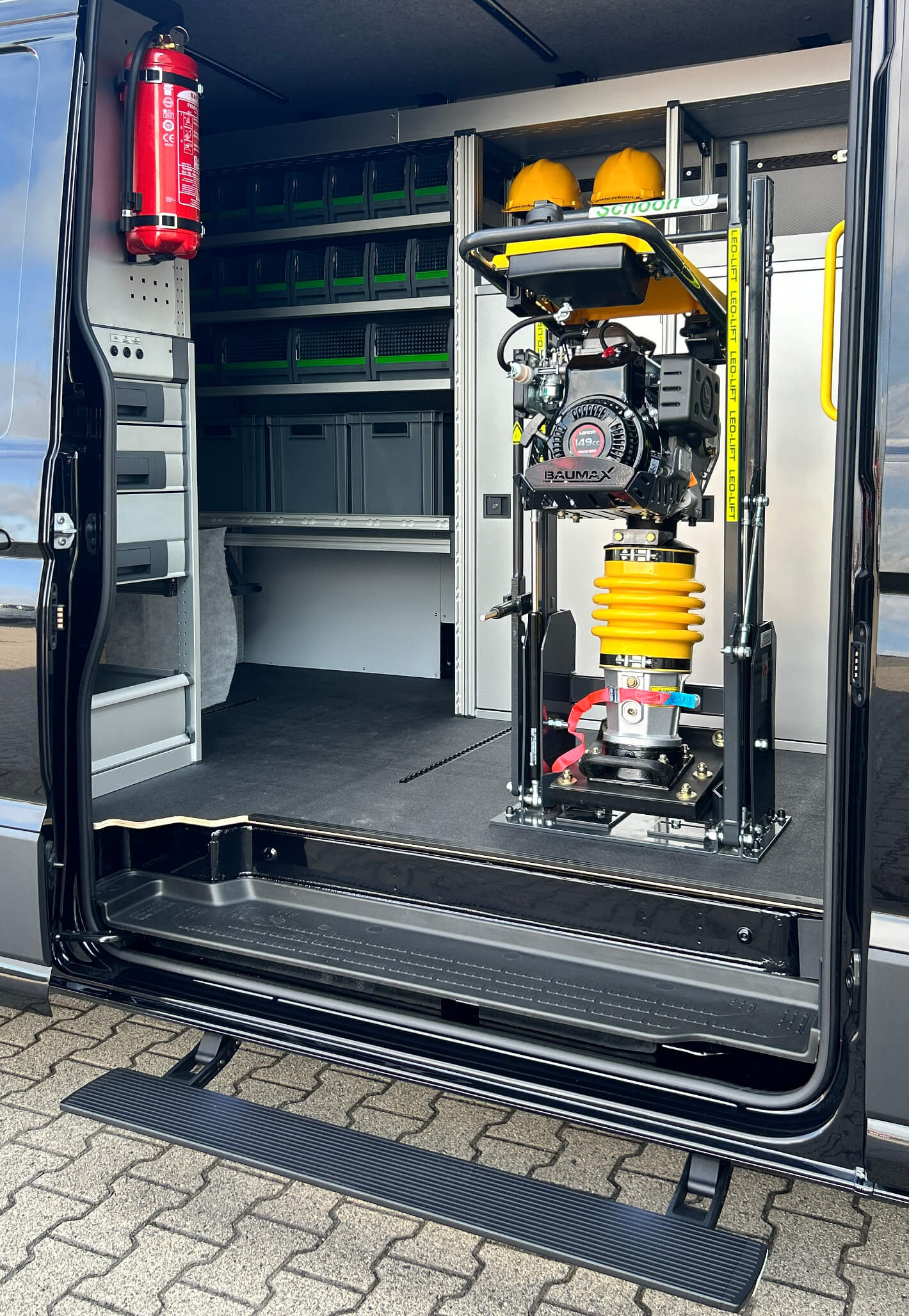 Crafter KaWa mit Schoon Ausbau VWN Freigelände S51 (2)