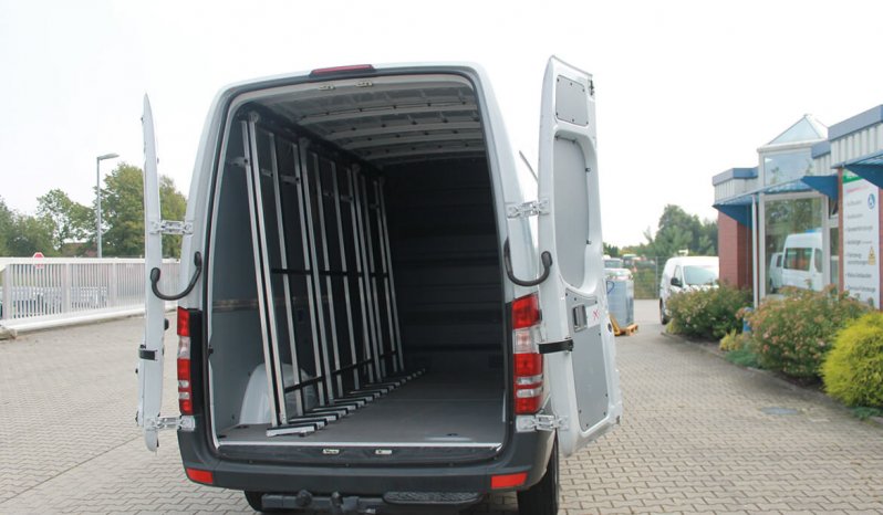 Mercedes-Benz Sprinter full