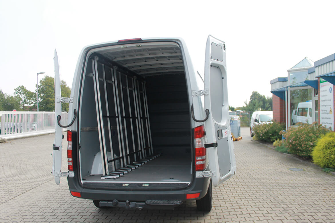 Mercedes-Benz Sprinter Innenausbau - Schoon Fahrzeugsysteme