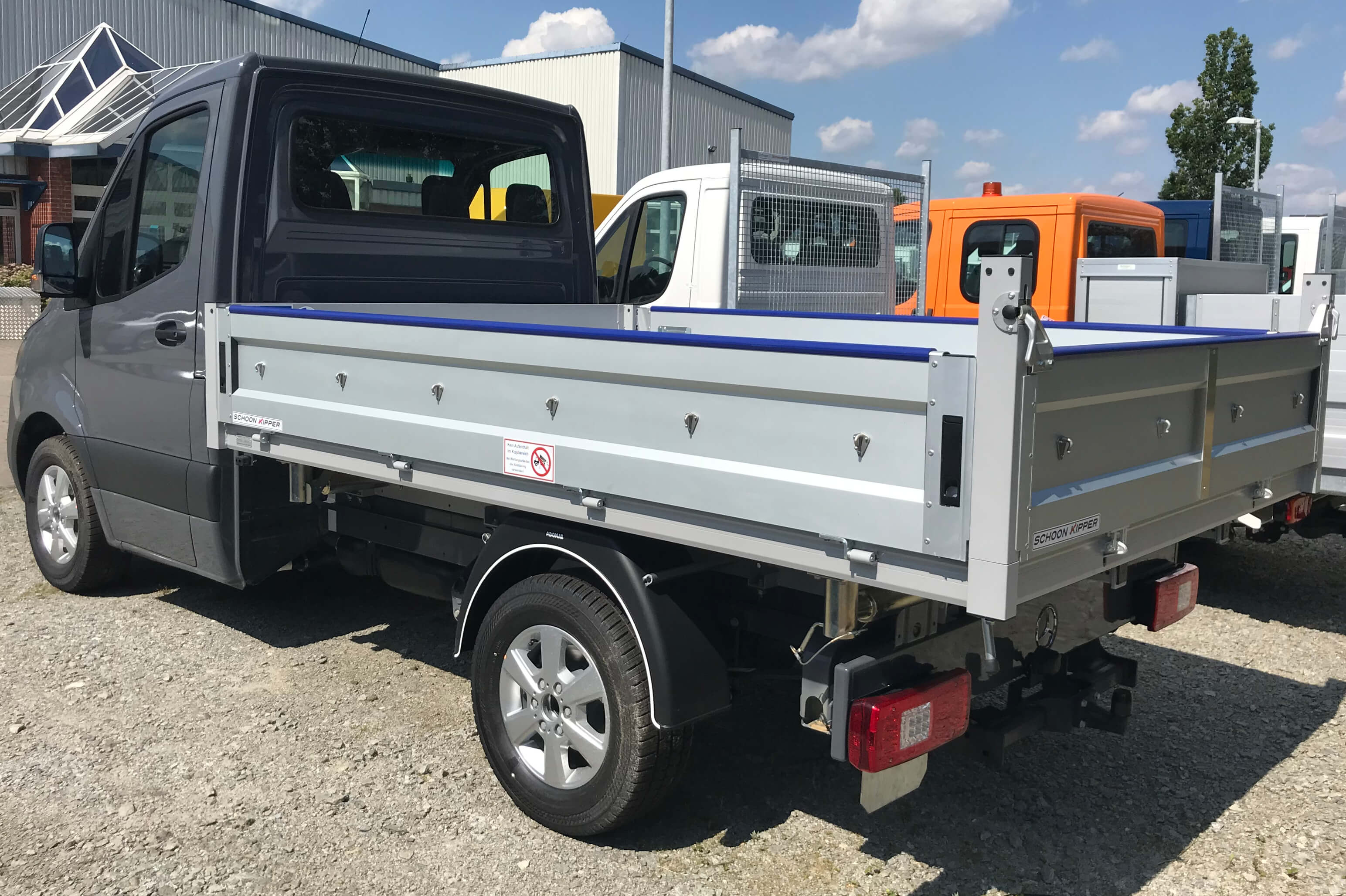 Mercedes Benz Sprinter mit Schoon ALU Kipper