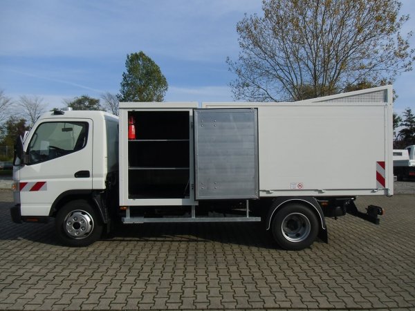 Mitsubishi Fuso Canter Mit Schoon Heckkipper, Werkzeug Und Gerätekasten, Rundumkennleuchte, Häcksler Aufbau (6)