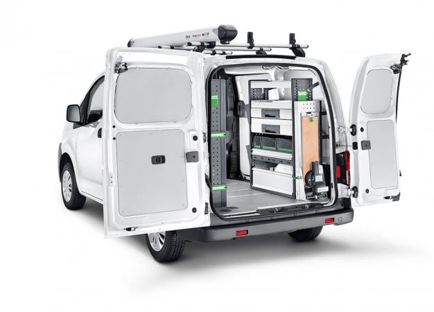 Nissan NV200 mit Fahrzeugeinrichtung (1)