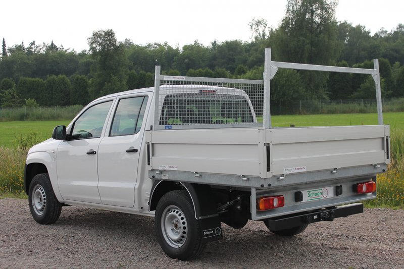 Pickup Mit Schoon Pritsche Und Heckauflagegestell