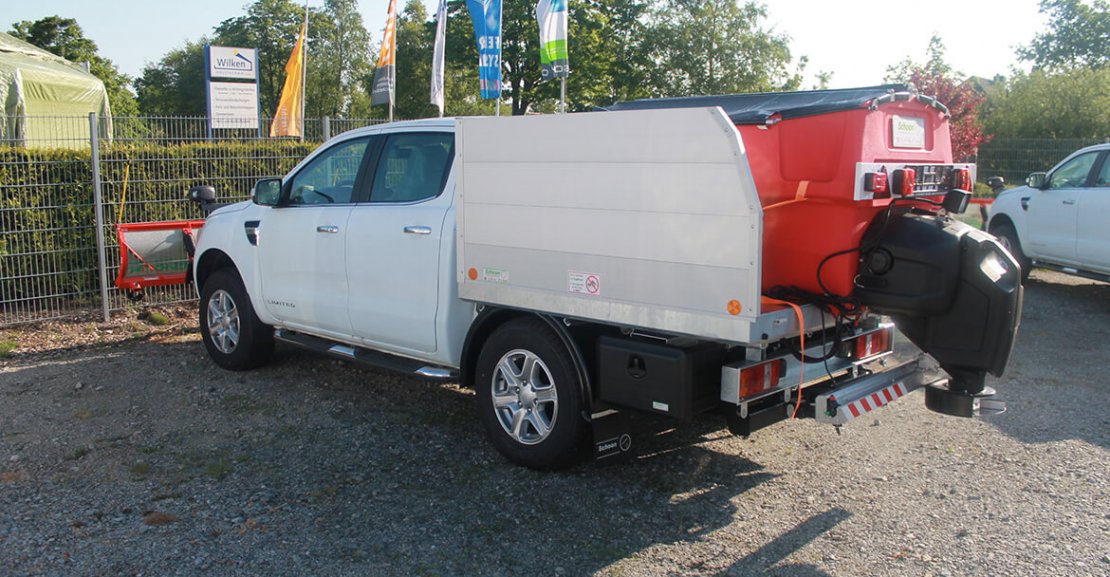 Renault Alaskan Double Cab Mit Schoon Wechselaufbau Schoon Kipper Und Winterdienst, Streuer Und Schneeschild (3)