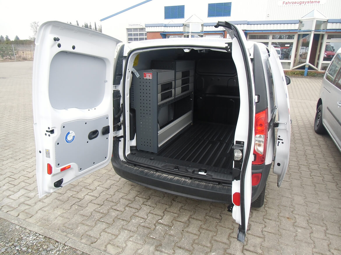 Schoon Werkstattwagen Innenausbau Servicefahrzeug EWE Anschluss Anhängerkupplung 1800 kg für technische Bau Dienstleistungen (1)