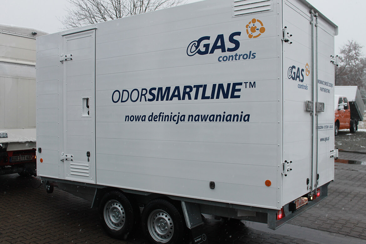 Spezialanhänger mit vielen Türen, Klappen, Schubfächern u.v.m. cGAS controls odorsmartline, innovatives System der Gasodorierung (2)