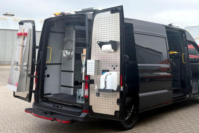 VW Crafter KaWa mit Schoon VWN Außenstand