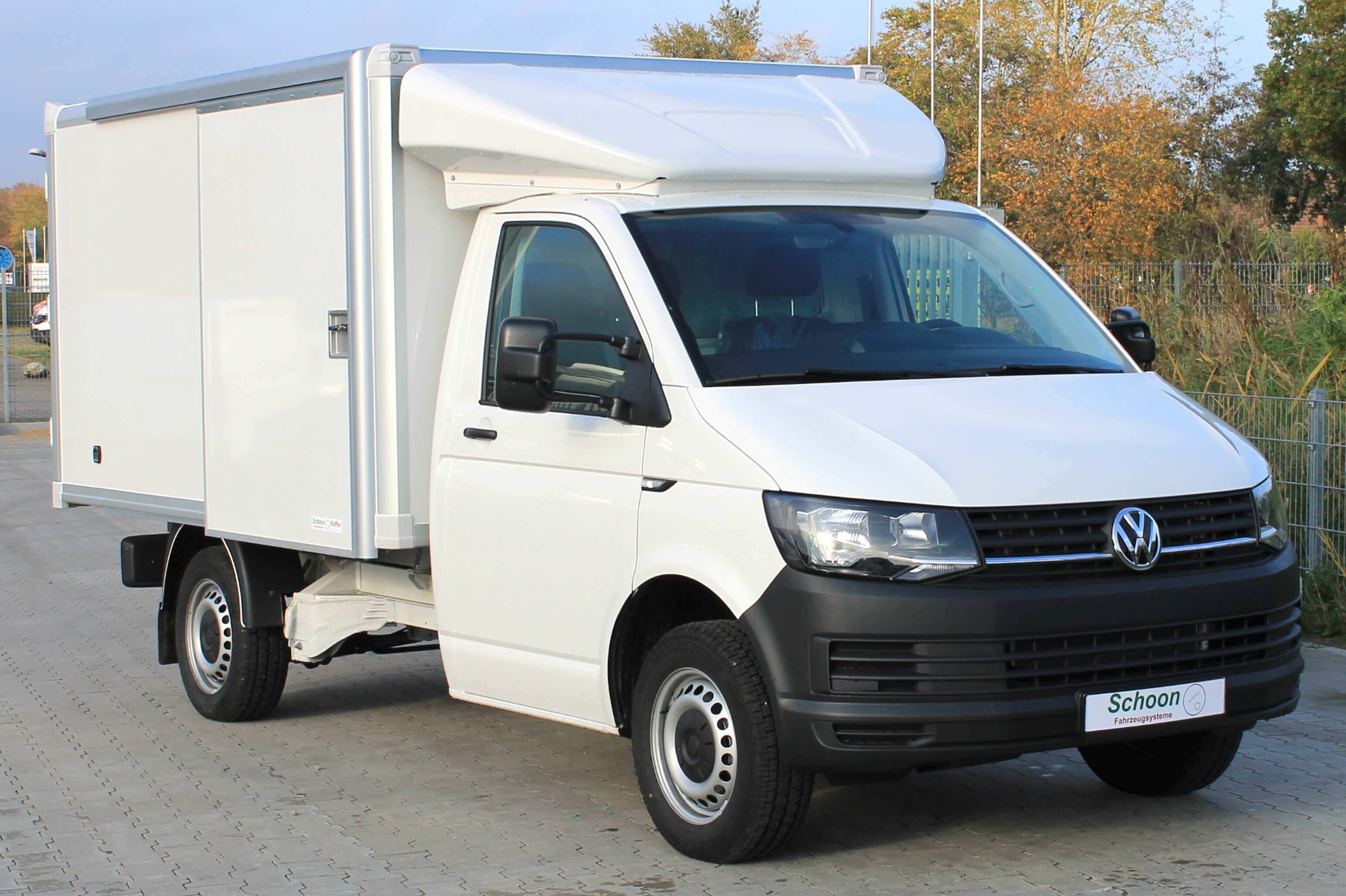 VW T6 Elektro mit Leichtbau Koffer, Schiebetüren, Innenbeleuchtung, Dachspoiler, AB1901318 (28)