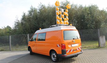 Volkswagen Transporter full