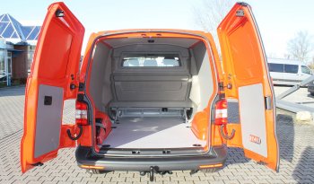 Volkswagen Transporter full