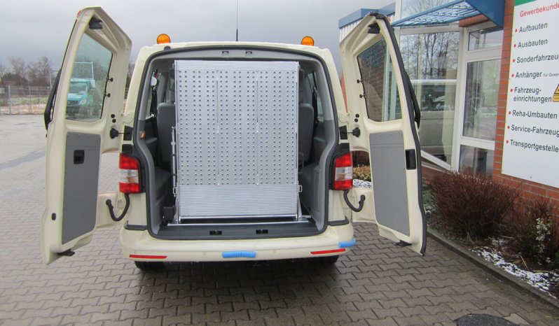 Volkswagen Transporter full